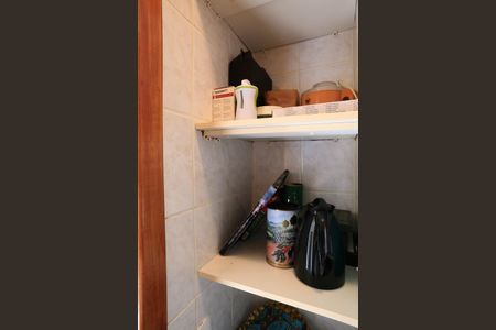 Apartamento à venda com 140m², 4 quartos e 3 vagas Apartamento à venda com 140m², 4 quartos e 3 vagasDespensa