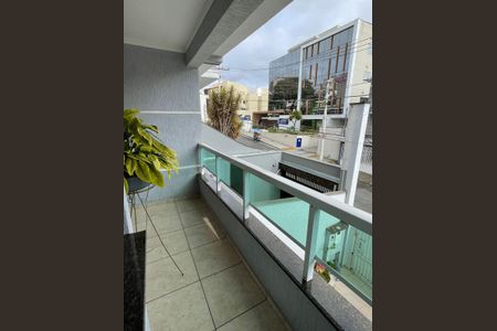 Casa à venda com 250m², 3 quartos e 4 vagasSacada