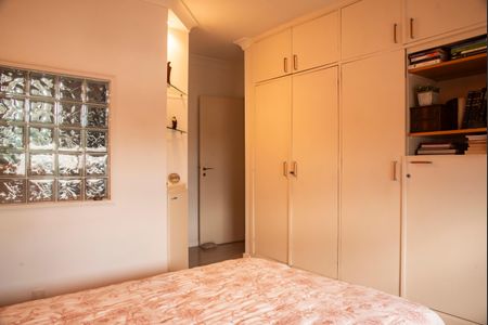 Apartamento à venda com 140m², 2 quartos e 1 vagaSuíte