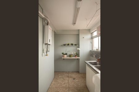 Apartamento à venda com 140m², 2 quartos e 1 vagaÁrea de Serviço