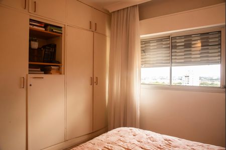 Apartamento à venda com 140m², 2 quartos e 1 vagaSuíte