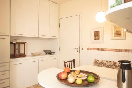 Apartamento à venda com 140m², 2 quartos e 1 vagaCozinha