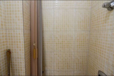 Apartamento à venda com 50m², 2 quartos e 1 vagaBanheiro de Serviço