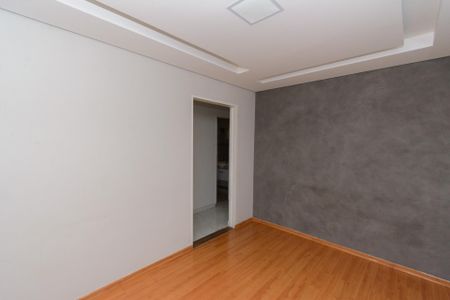 Sala de apartamento para alugar com 2 quartos, 48m² em Bernardo Monteiro, Contagem