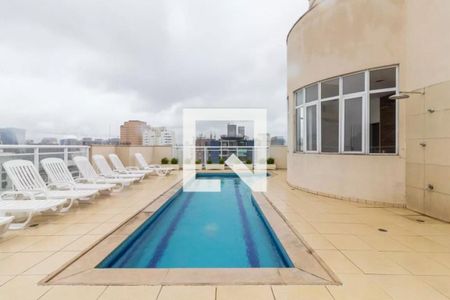 Studio à venda com 29m², 1 quarto e 1 vaga Studio à venda com 29m², 1 quarto e 1 vagaÁrea comum - Piscina