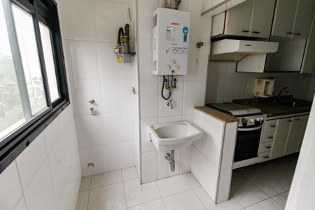 Apartamento à venda com 86m², 3 quartos e 2 vagas Apartamento à venda com 86m², 3 quartos e 2 vagasÁrea de Serviço