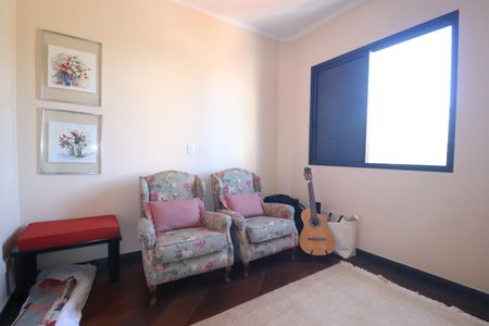 Apartamento à venda com 176m², 3 quartos e 2 vagasQuarto 3