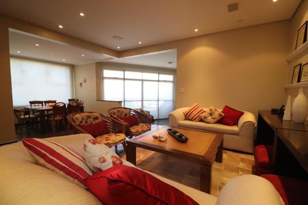 Apartamento à venda com 176m², 3 quartos e 2 vagasSala