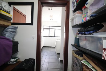 Apartamento à venda com 176m², 3 quartos e 2 vagasQuarto de serviço