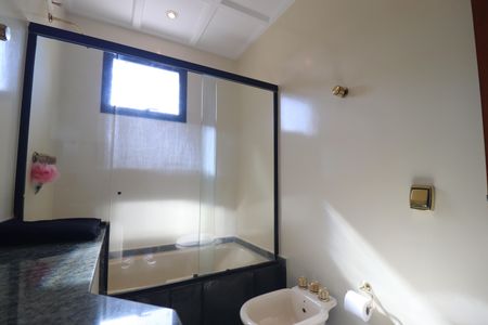 Apartamento à venda com 176m², 3 quartos e 2 vagasBanheiro Social