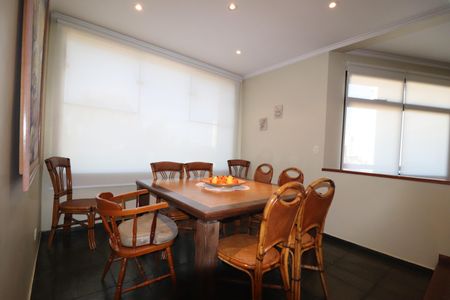 Apartamento à venda com 176m², 3 quartos e 2 vagasSala de jantar