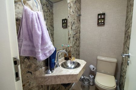 Apartamento para alugar com 120m², 3 quartos e 4 vagasLavabo