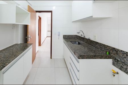 Apartamento à venda com 75m², 2 quartos e sem vaga Apartamento à venda com 75m², 2 quartos e sem vagaCozinha