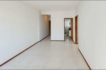 Apartamento à venda com 75m², 2 quartos e sem vaga Apartamento à venda com 75m², 2 quartos e sem vagaSala