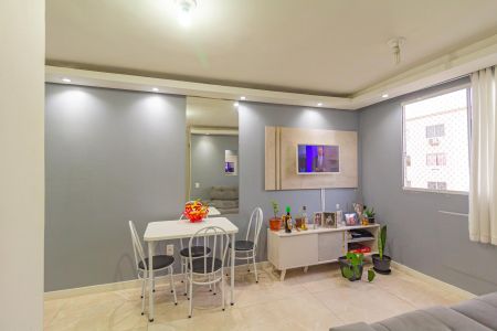Apartamento para alugar com 42m², 2 quartos e 1 vaga Apartamento para alugar com 42m², 2 quartos e 1 vagaSala