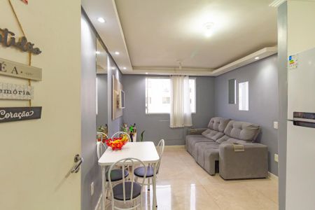 Apartamento para alugar com 42m², 2 quartos e 1 vaga Apartamento para alugar com 42m², 2 quartos e 1 vagaSala
