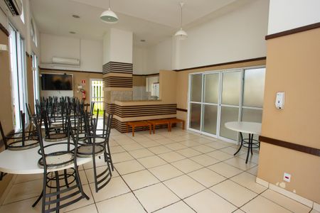 Apartamento para alugar com 51m², 3 quartos e 1 vagaÁrea comum - Salão de festas