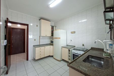Apartamento para alugar com 70m², 2 quartos e 1 vagaCozinha