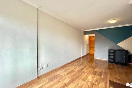 Sala de apartamento à venda com 2 quartos, 65m² em Chácara Inglesa, São Paulo