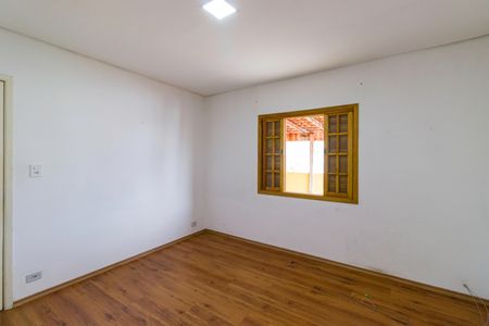 Casa para alugar com 400m², 5 quartos e 6 vagas