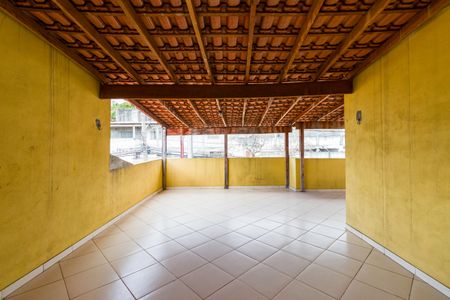 Casa para alugar com 400m², 5 quartos e 6 vagas