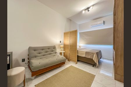 Studio à venda com 29m², 1 quarto e sem vaga Studio à venda com 29m², 1 quarto e sem vagaStudio