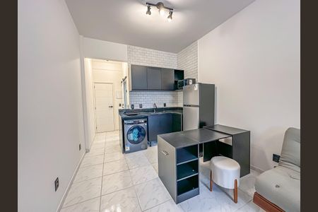 Studio à venda com 29m², 1 quarto e sem vaga Studio à venda com 29m², 1 quarto e sem vagaStudio