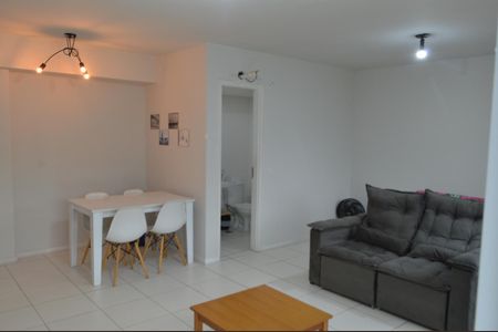 Apartamento para alugar com 70m², 1 quarto e 1 vagaSala