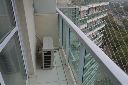 Apartamento para alugar com 70m², 1 quarto e 1 vagaVaranda da Suíte