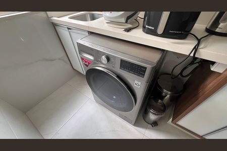 Apartamento para alugar com 62m², 2 quartos e 1 vagaÁrea de Serviço