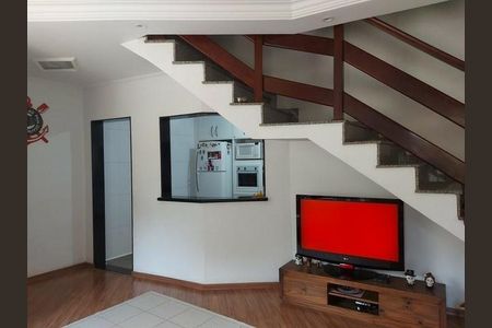 Casa à venda com 70m², 2 quartos e 2 vagas