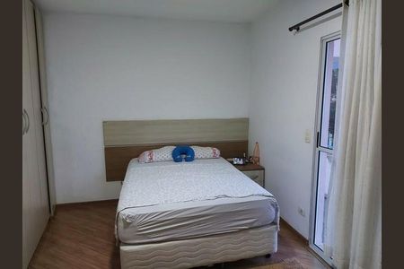 Casa à venda com 70m², 2 quartos e 2 vagas