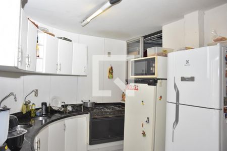 Apartamento à venda com 158m², 4 quartos e 1 vaga