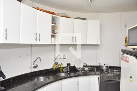 Apartamento à venda com 158m², 4 quartos e 1 vaga