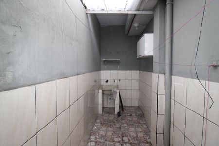 Casa à venda com 100m², 2 quartos e 2 vagasÁrea de Serviço