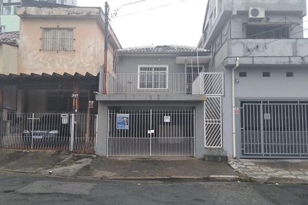 Casa à venda com 100m², 2 quartos e 2 vagasFachada