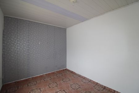 Casa à venda com 100m², 2 quartos e 2 vagasSala