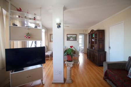 Apartamento para alugar com 78m², 2 quartos e 1 vagaSala