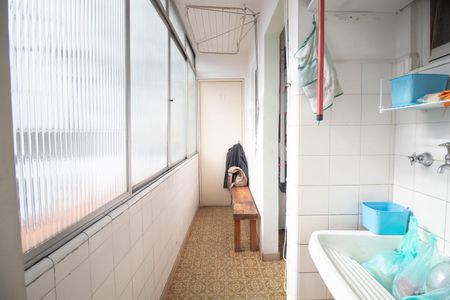 Apartamento para alugar com 78m², 2 quartos e 1 vagaÁrea de Serviço