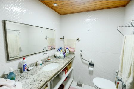 Casa à venda com 370m², 3 quartos e 1 vagaBanheiro Social