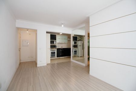 Sala de apartamento para alugar com 2 quartos, 69m² em Pinheiros, São Paulo