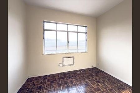 Apartamento à venda com 90m², 2 quartos e 2 vagas Apartamento à venda com 90m², 2 quartos e 2 vagasQuarto 2