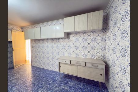 Apartamento à venda com 90m², 2 quartos e 2 vagas Apartamento à venda com 90m², 2 quartos e 2 vagasCozinha