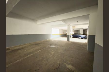Apartamento à venda com 90m², 2 quartos e 2 vagas Apartamento à venda com 90m², 2 quartos e 2 vagasGaragem