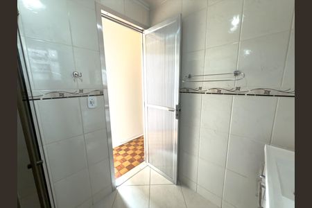Apartamento à venda com 90m², 2 quartos e 2 vagas Apartamento à venda com 90m², 2 quartos e 2 vagasBanheiro Social