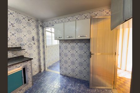 Apartamento à venda com 90m², 2 quartos e 2 vagas Apartamento à venda com 90m², 2 quartos e 2 vagasCozinha