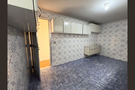 Apartamento à venda com 90m², 2 quartos e 2 vagas Apartamento à venda com 90m², 2 quartos e 2 vagasCozinha