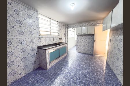 Apartamento à venda com 90m², 2 quartos e 2 vagas Apartamento à venda com 90m², 2 quartos e 2 vagasCozinha