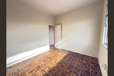 Apartamento à venda com 90m², 2 quartos e 2 vagas Apartamento à venda com 90m², 2 quartos e 2 vagasQuarto 2