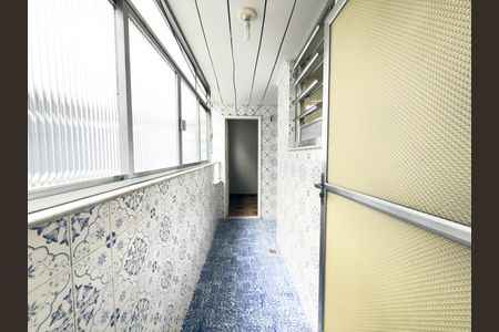 Apartamento à venda com 90m², 2 quartos e 2 vagas Apartamento à venda com 90m², 2 quartos e 2 vagasÁrea de Serviço